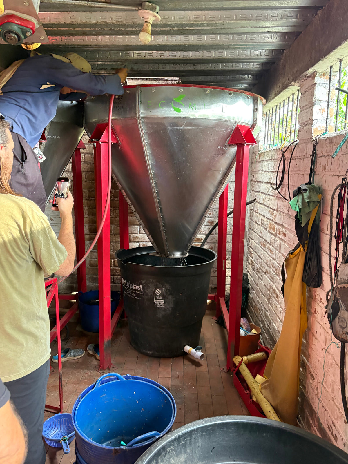 Jhony Melo  Field Blend-Buena Vista Estate. Caldas, Colombia